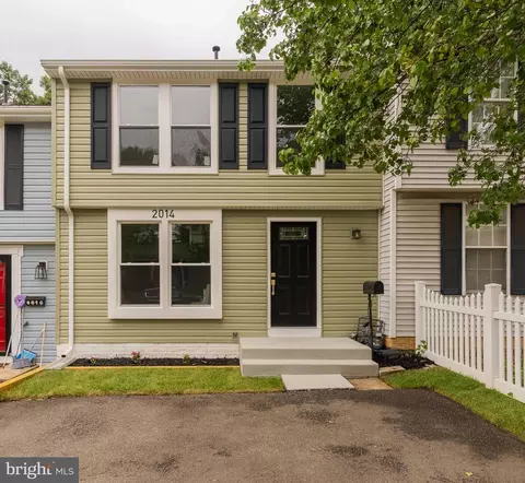 2014 S Oakland St, Arlington, VA 22204