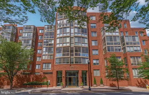 1050 N Taylor St #1-710, Arlington, VA 22201