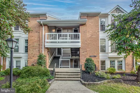 4524 28th Rd S #D, Arlington, VA 22206