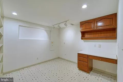 Other - 3820 Lorcom Ln, Arlington, VA 22207 photo 14 of 17