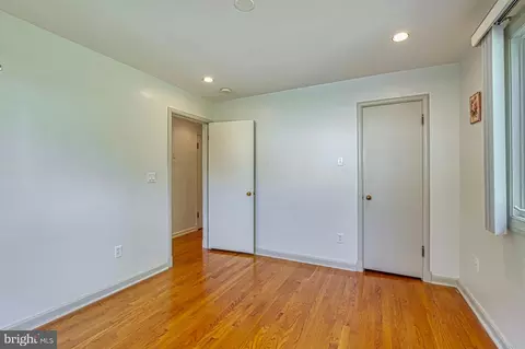 Bedroom - 3820 Lorcom Ln, Arlington, VA 22207 photo 4 of 8
