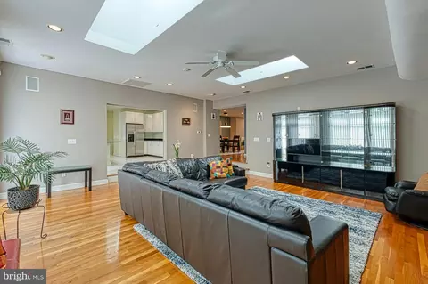Other - 3820 Lorcom Ln, Arlington, VA 22207 photo 2 of 17