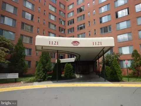 1121 Arlington Blvd #505, Arlington, VA 22209