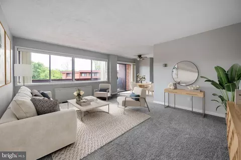 1529 S George Mason Dr #20, Arlington, VA 22204