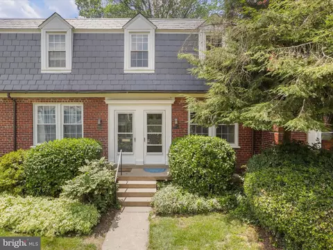 2600 16th St S #721, Arlington, VA 22204