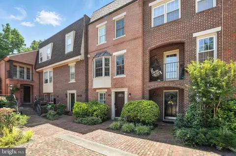 1810 21st St N, Arlington, VA 22209