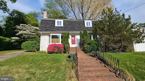6542 35th Rd N, Arlington, VA 22213