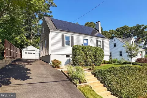 5029 22nd St S, Arlington, VA 22206