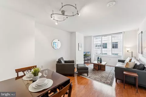 851 N Glebe Rd #718, Arlington, VA 22203
