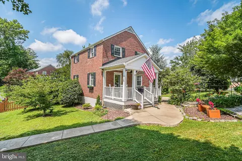 125 S Columbus St, Arlington, VA 22204