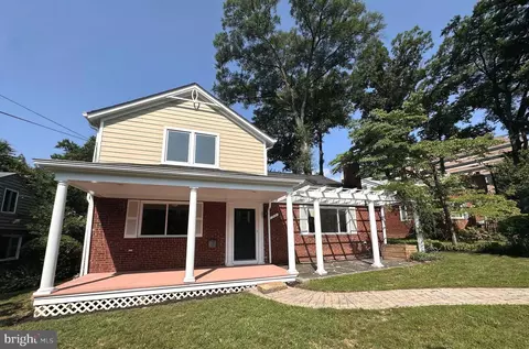 1518 N Edison St, Arlington, VA 22205