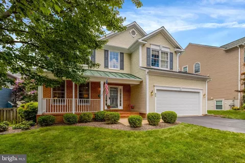316 S Taylor St S, Arlington, VA 22204