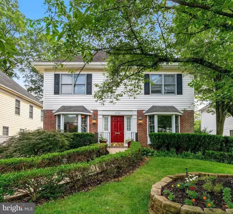 5720 5th St S, Arlington, VA 22204