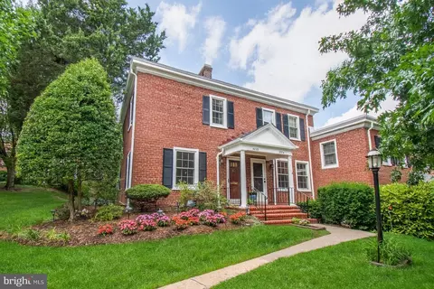 3206 S Stafford St, Arlington, VA 22206