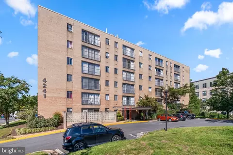 4241 Columbia Pike #305, Arlington, VA 22204