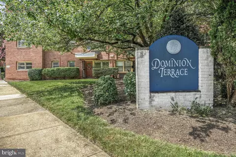 4637 20th Rd N, Arlington, VA 22207