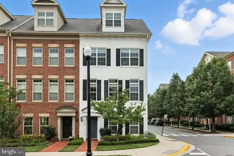 4348 4th St N, Arlington, VA 22203