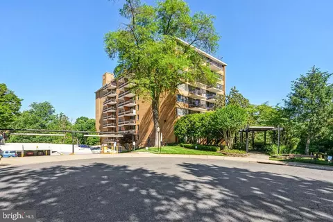 2030 N Adams St #509, Arlington, VA 22201