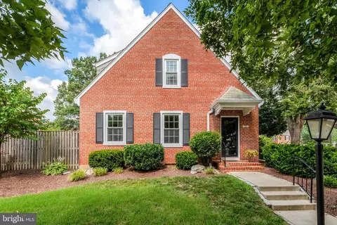 4600 34th St S, Arlington, VA 22206