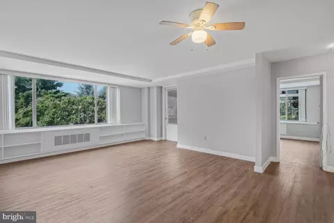 1121 Arlington Blvd #342, Arlington, VA 22209