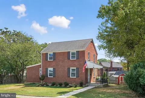 313 N Granada St, Arlington, VA 22203