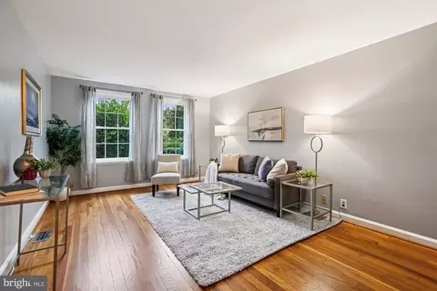 4212 36th St S #A1, Arlington, VA 22206