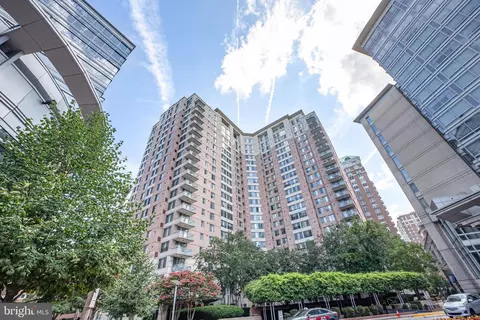 851 N Glebe Rd #1608, Arlington, VA 22203