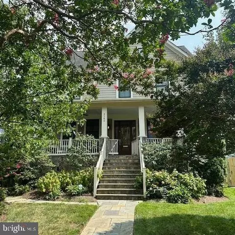 3140 Key Blvd, Arlington, VA 22201
