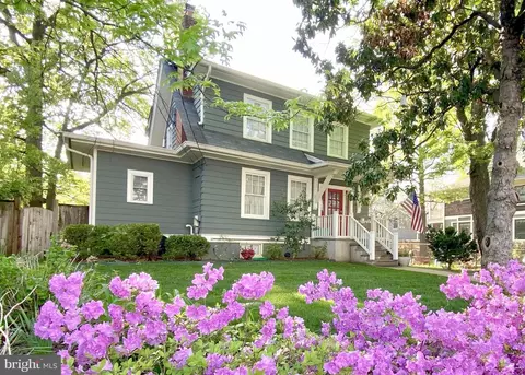 802 N Daniel St, Arlington, VA 22201