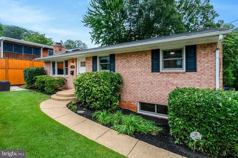 4206 16th Rd S, Arlington, VA 22204
