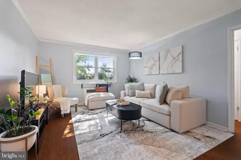 229 N George Mason Dr #229-2, Arlington, VA 22203