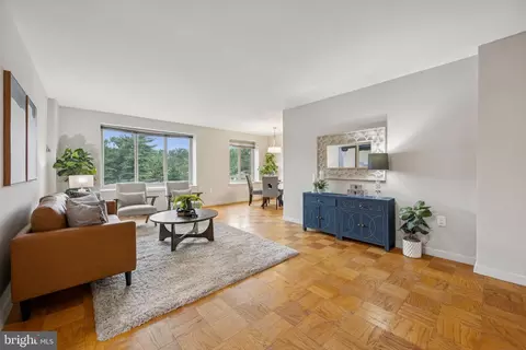 3000 Spout Run Pkwy #D212, Arlington, VA 22201