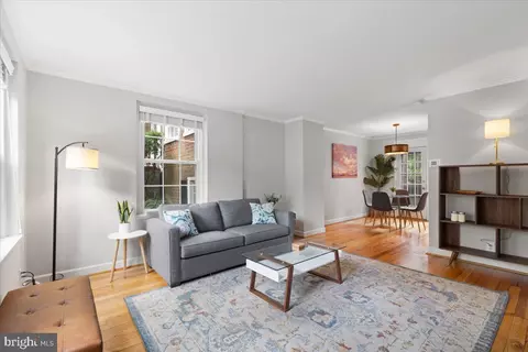 4825 27th Rd S, Arlington, VA 22206