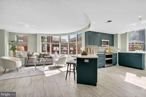 3835 9th St N #801E, Arlington, VA 22203
