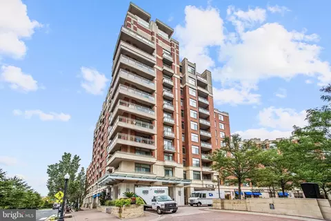 3650 S Glebe Rd #1147, Arlington, VA 22202