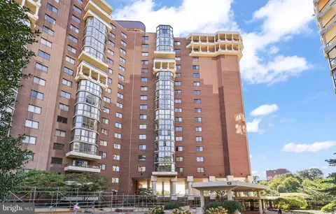 1600 N Oak St #1233, Arlington, VA 22209
