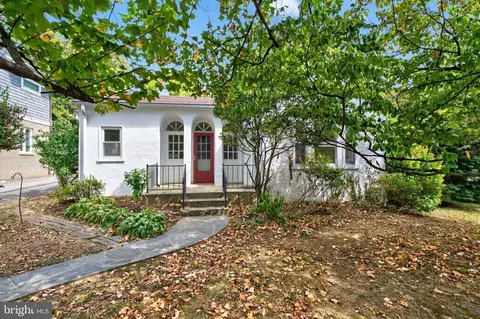 1801 N Taylor St, Arlington, VA 22207