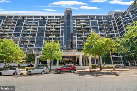 1530 Key Blvd #816, Arlington, VA 22209