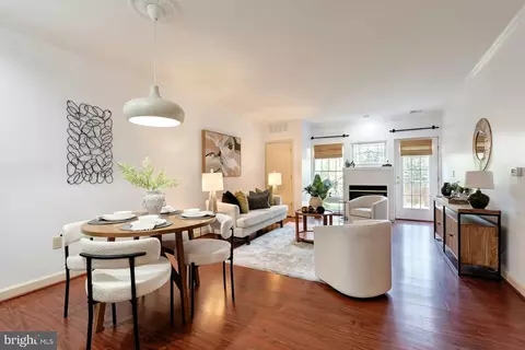 6940 Fairfax Dr #110, Arlington, VA 22213