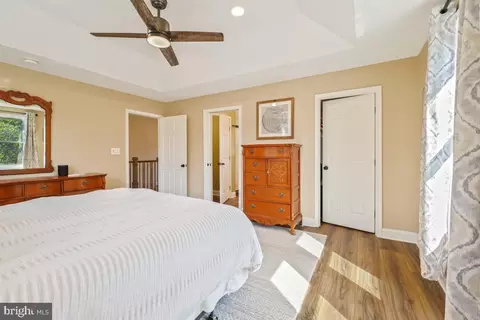 302 S Barton St, Arlington, VA 22204 photo 27