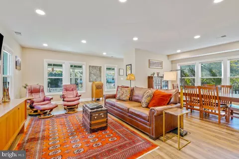 302 S Barton St, Arlington, VA 22204 photo 7
