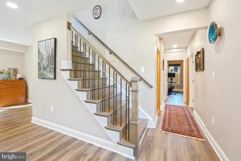 302 S Barton St, Arlington, VA 22204 photo 23
