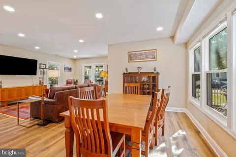 302 S Barton St, Arlington, VA 22204 photo 11
