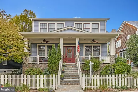 1318 N Jackson St N, Arlington, VA 22201