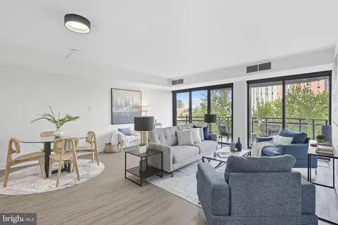 1530 Key Blvd #512, Arlington, VA 22209