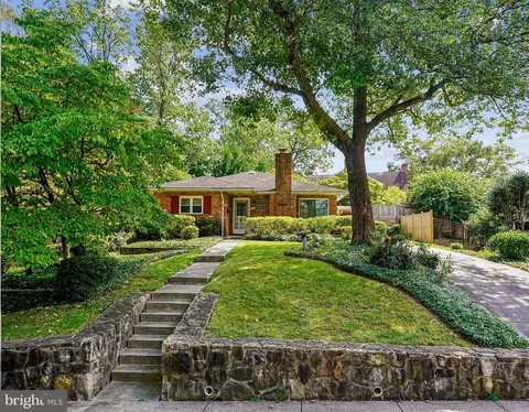 4528 Dittmar Rd, Arlington, VA 22207