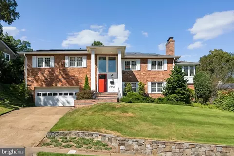 3701 N Oakland St, Arlington, VA 22207