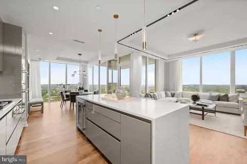 1781 N Pierce St #2401, Arlington, VA 22209