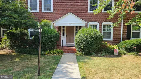 4118 36th St S #A1, Arlington, VA 22206