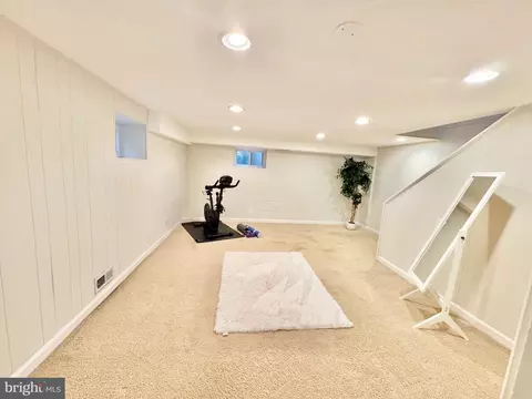 Other - 4800 30th St S, Arlington, VA 22206 photo 2 of 7